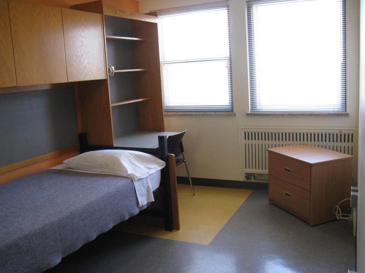 Universite De Moncton Extérieur photo